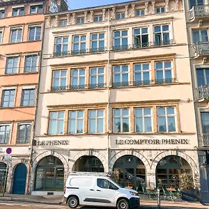 Le Phenix Hotell